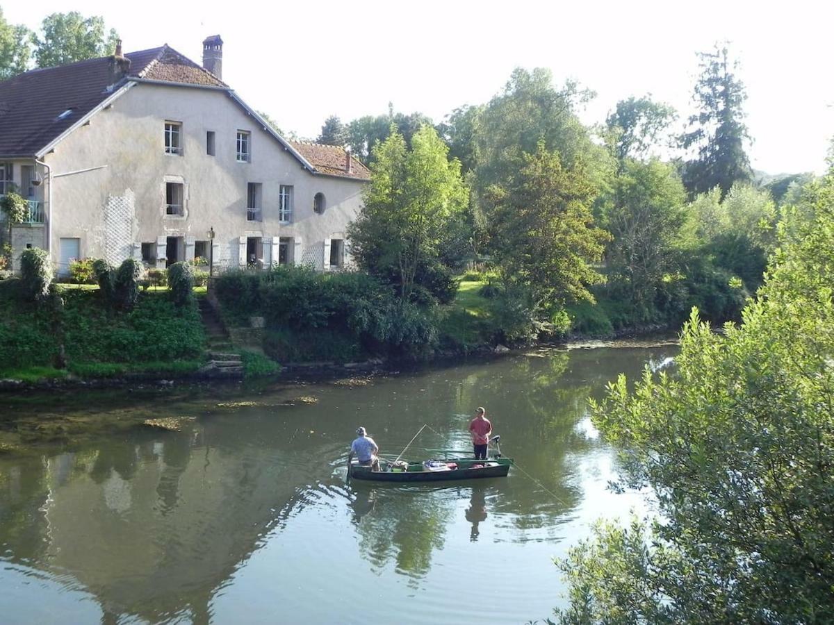 Gite D Ombeline Bonnal Exterior photo