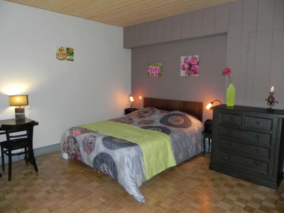 Gite D Ombeline Bonnal Exterior photo